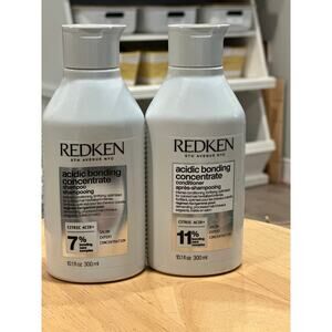 Redken Acidic Bonding Shampoo Conditioner Set